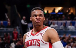 威斯布鲁克火箭替补场均分活力十足